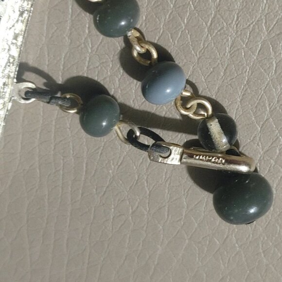 Necklace Glass Beads Gold Pink Green 18 Inches Vintage Multi Strand Adjustable - Picture 2 of 9